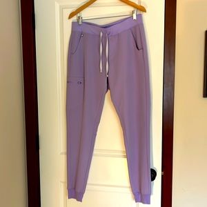 Figs lavender joggers L/T